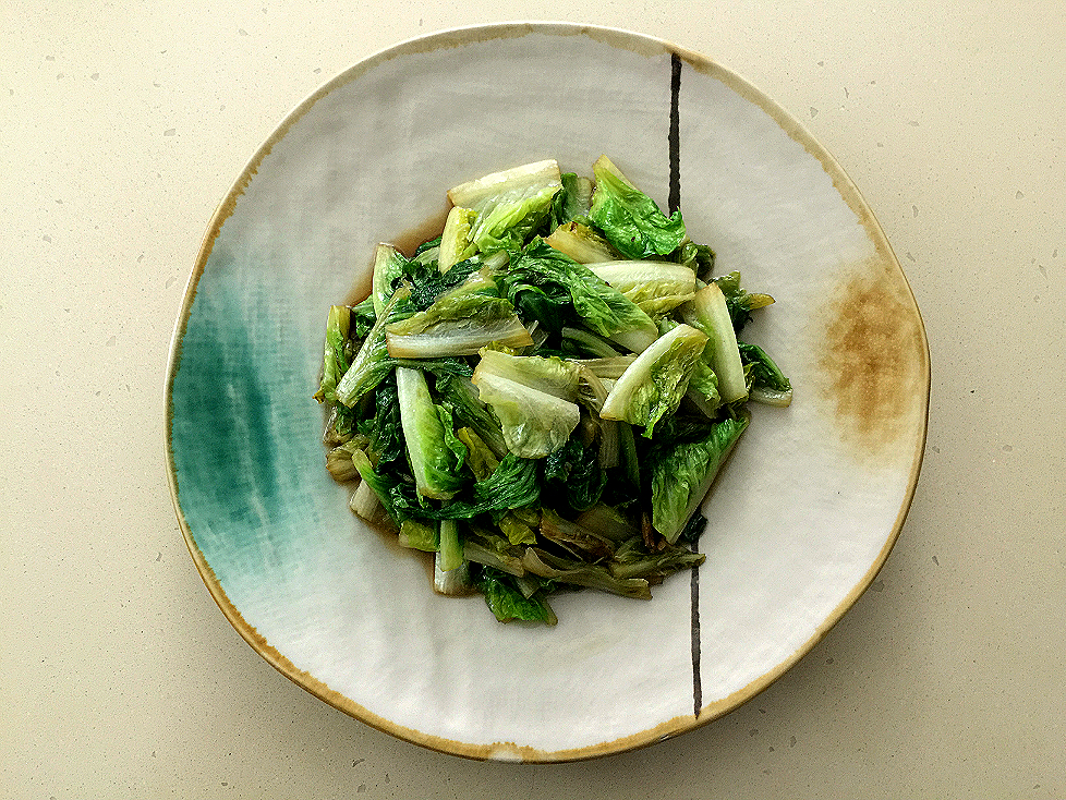 Stir-Fried Romaine Lettuce